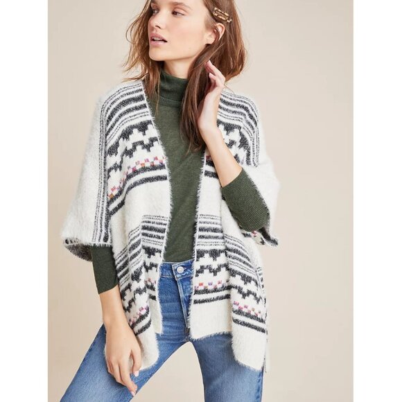 Anthropologie Akemi + Kin Olivia Eyelash Wrap - Picture 1 of 10